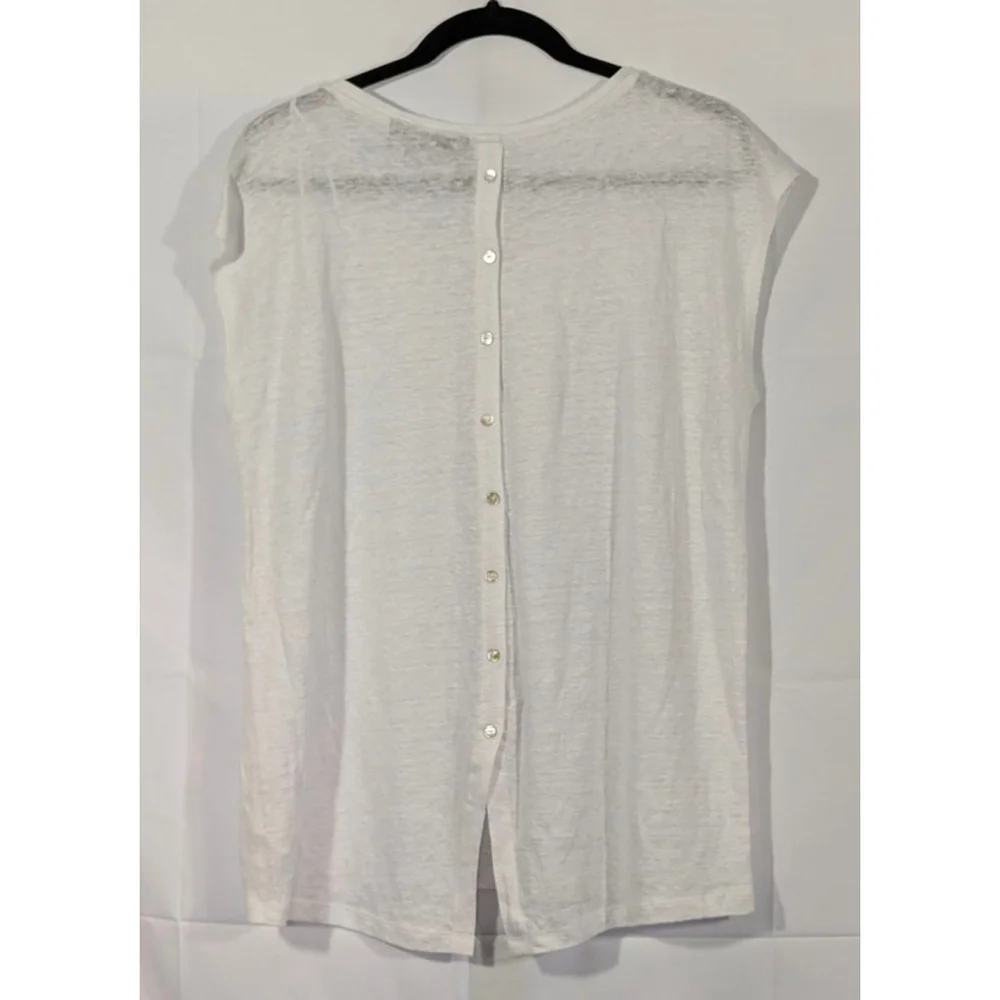 Tahari L Off White Lightweight Knit Blouse Cap Sleeve Button Back Top - Picture 2 of 3